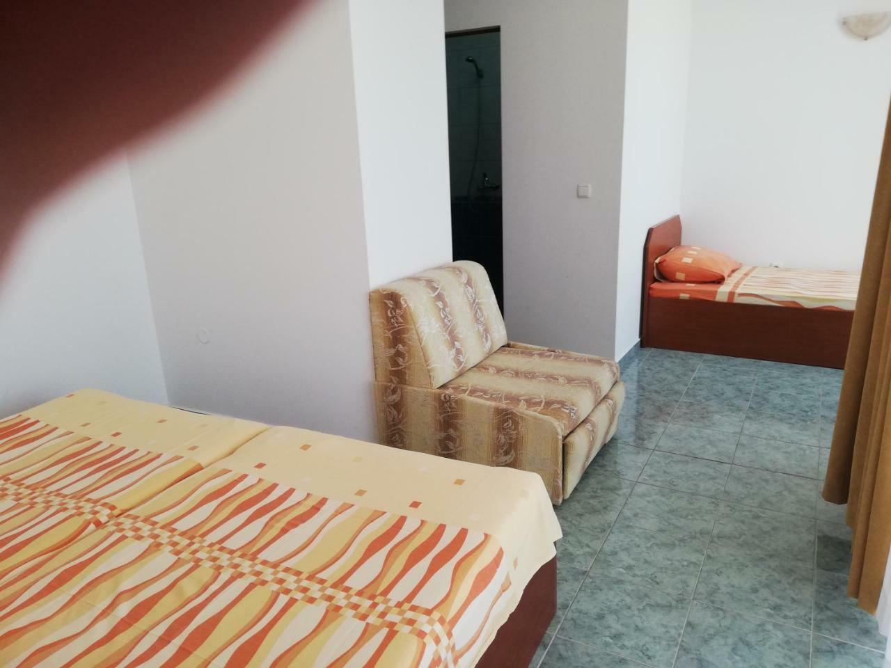 Svetlana Hotel Byala  Buitenkant foto