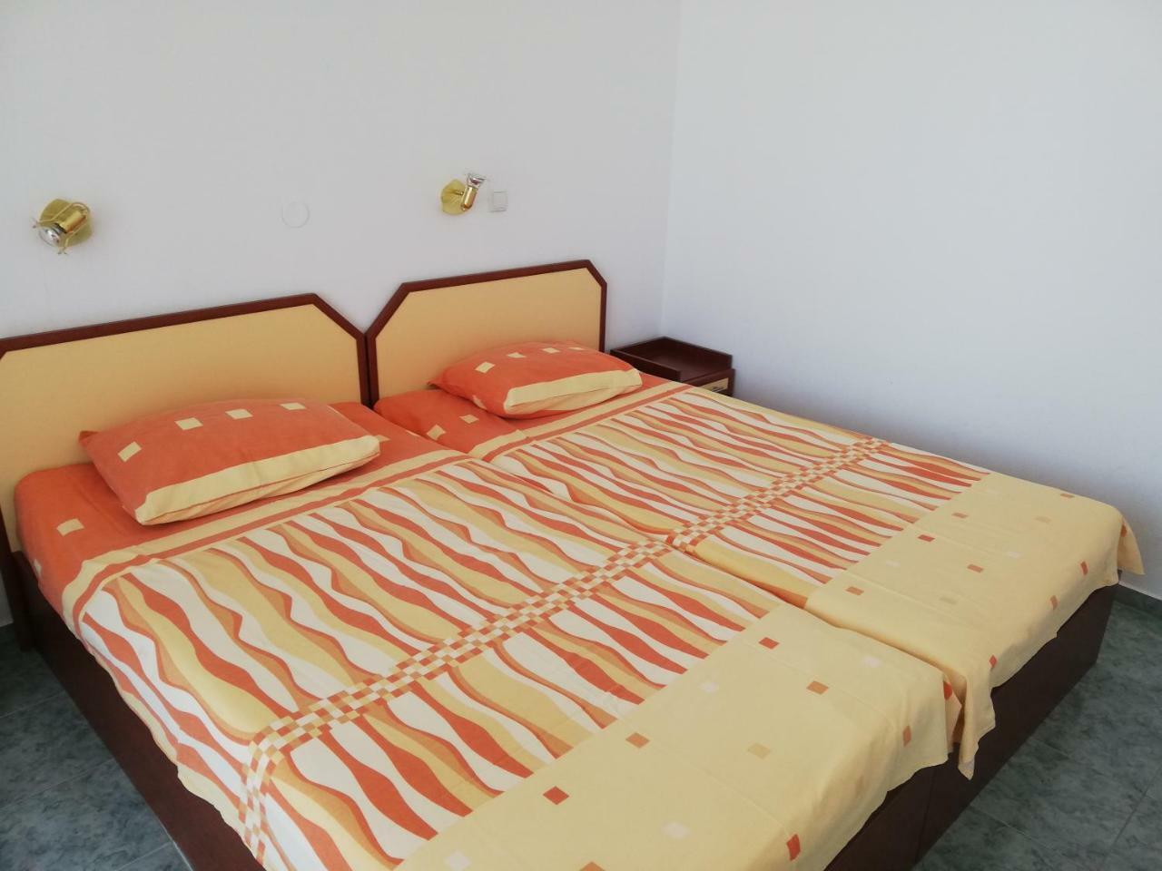 Svetlana Hotel Byala  Buitenkant foto